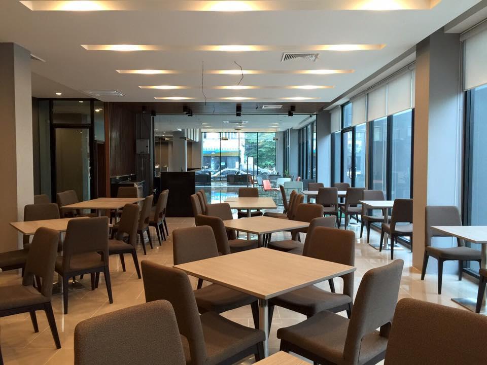 Leosor Hotel Nakhonratchasima Esterno foto